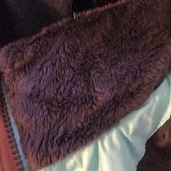 Coat - Picture 4 of 7